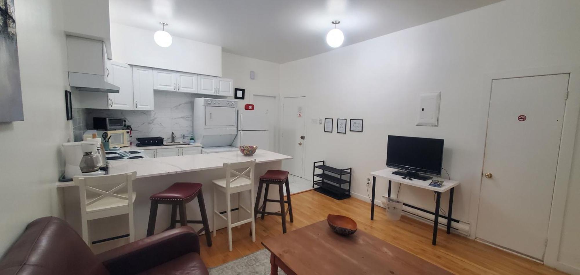Heart Of Mtr For Memorable Experience 7Minmetro 2 Backyard Fully Equipped Villa Montreal Exterior foto