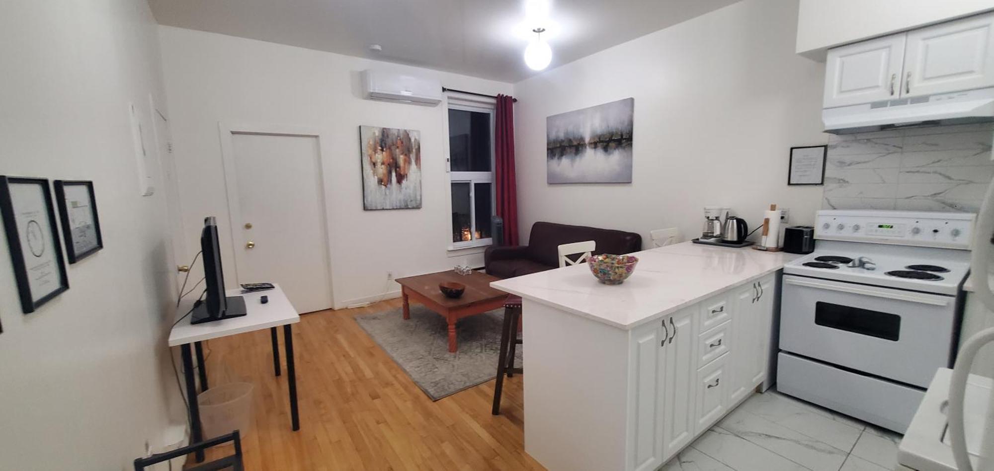 Heart Of Mtr For Memorable Experience 7Minmetro 2 Backyard Fully Equipped Villa Montreal Exterior foto